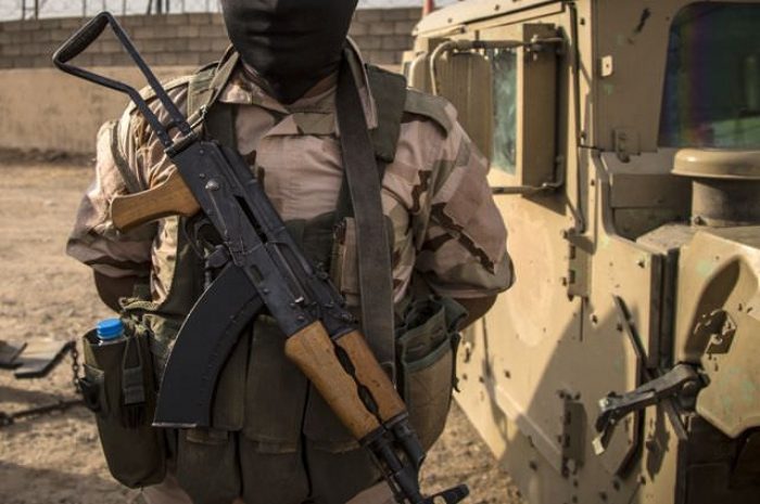 При взрыве на севере Ирака погибло 15 человек