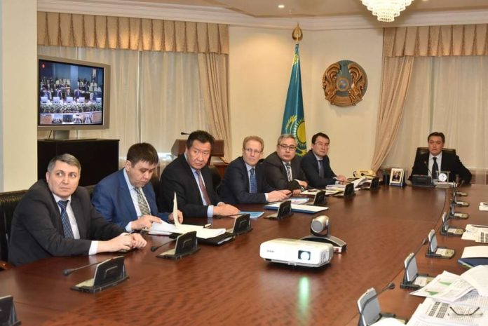 Мамин принял участие в заседании Совета Евразийской экономической комиссии