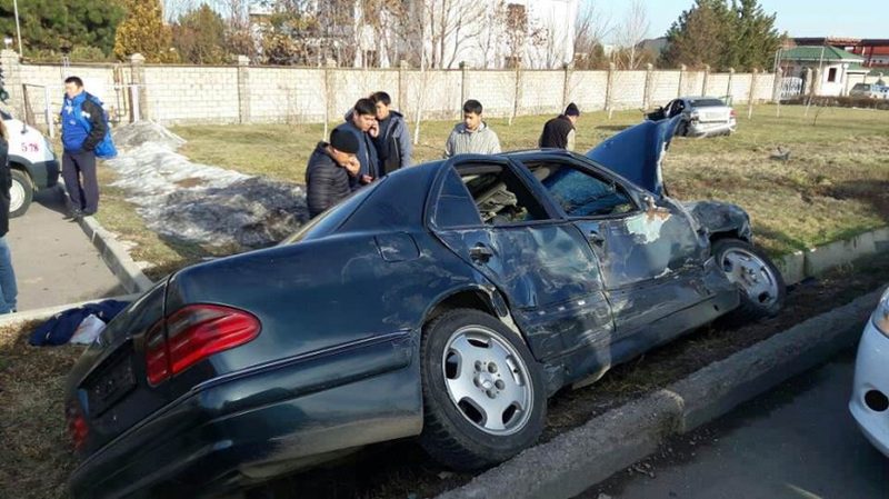 В Алматы в ДТП пострадали три человека