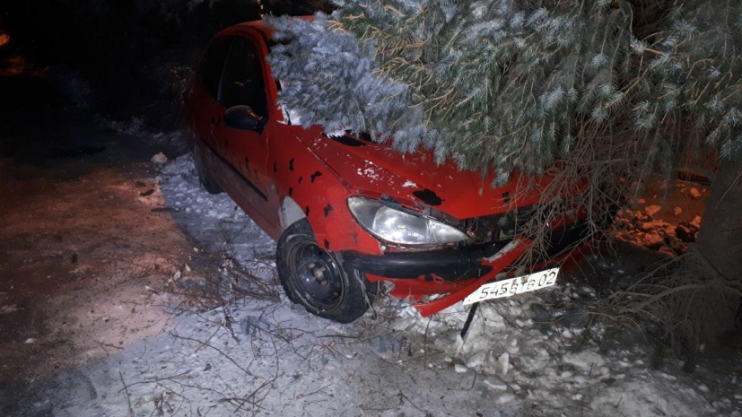 Алматинское ДТП с продолжением: ограбили после аварии