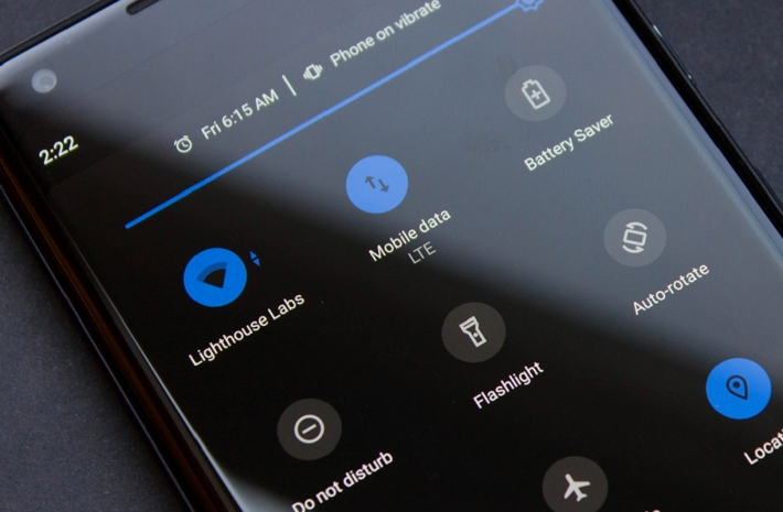 «Ночной режим» смартфонов пагубно влияет на качество сна – эксперты