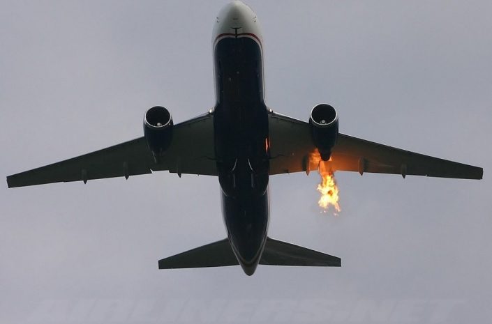 Двигатель самолета сборной Саудовской Аравии загорелся над Ростовом