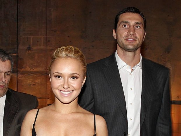 Владимир Кличко собирается бросить бокс ради жены и ребенка