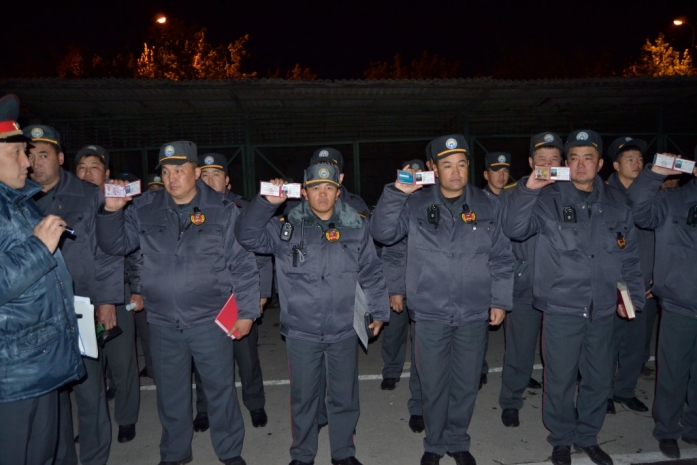 Милиция Бишкека перешла на усиленный режим несения службы
