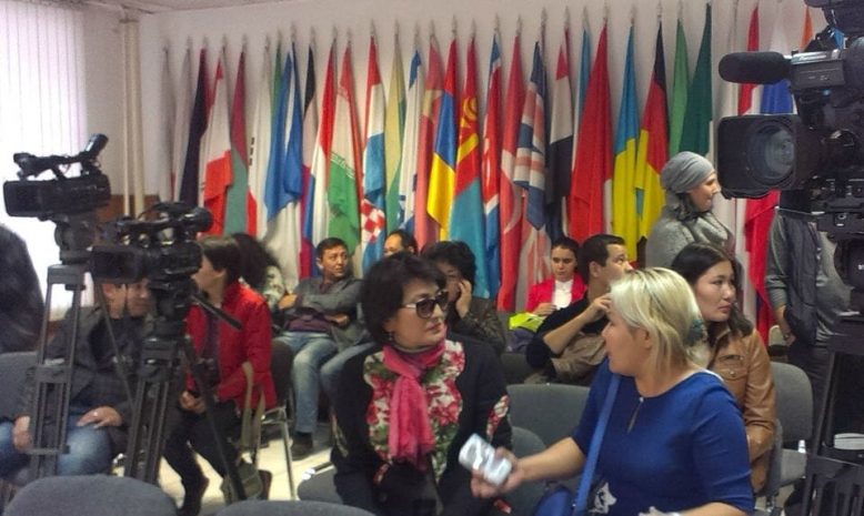 Противники ЕАЭС требуют проведения референдумаЭксклюзив