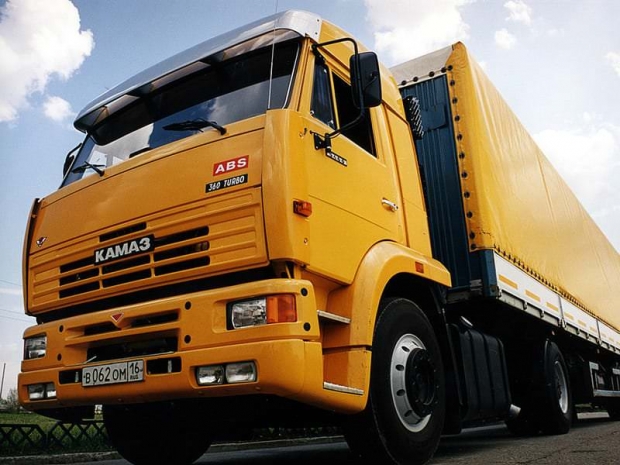 Intel сделает «КамАЗы» умнее