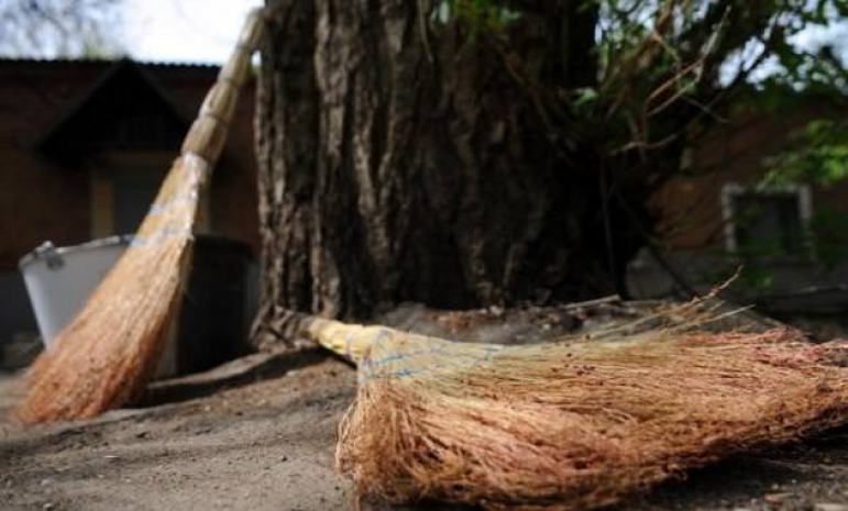 В общегородском субботнике приняли участие 165 тысяч алматинцев