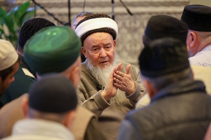 За кулисами тариката: кто стоит за скандальным Курбан-Али в Казахстане