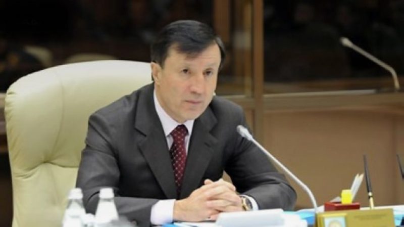 До 2022 года продлены полномочия Адильбека Джаксыбекова