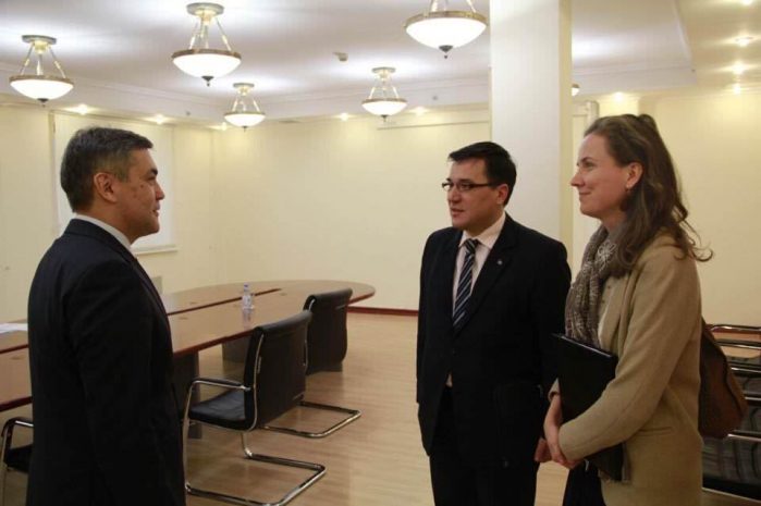 Нурлан Ермекбаев встретился с главой представительства ЕС в Казахстане