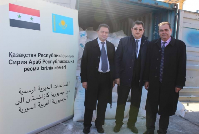 Казахстан передал 500 тонн гуманитарной помощи Сирии