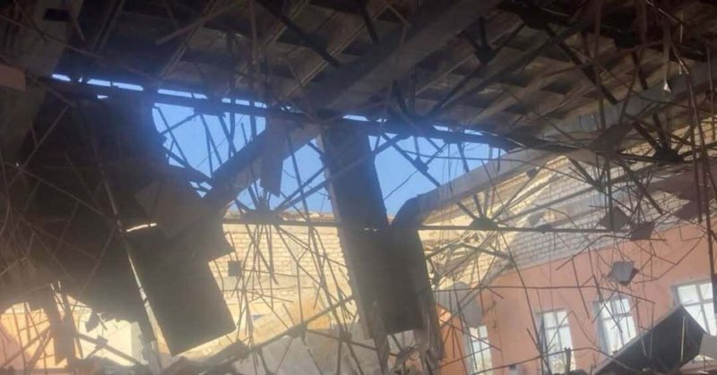 Крыша сельской школы обрушилась в Мангистауской области