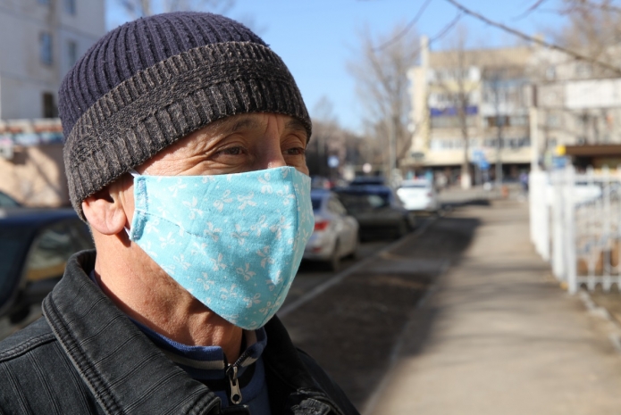 Маски носить надо – Бекшин