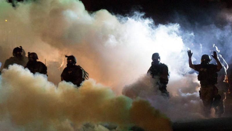 В Фергюсон прибыла Нацгвардия США