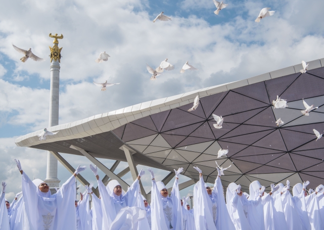 Организаторы извинились перед детьми за инцидент на открытии «Стены мира»