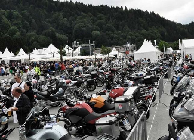 У BMW Motorrad снова выросли продажи