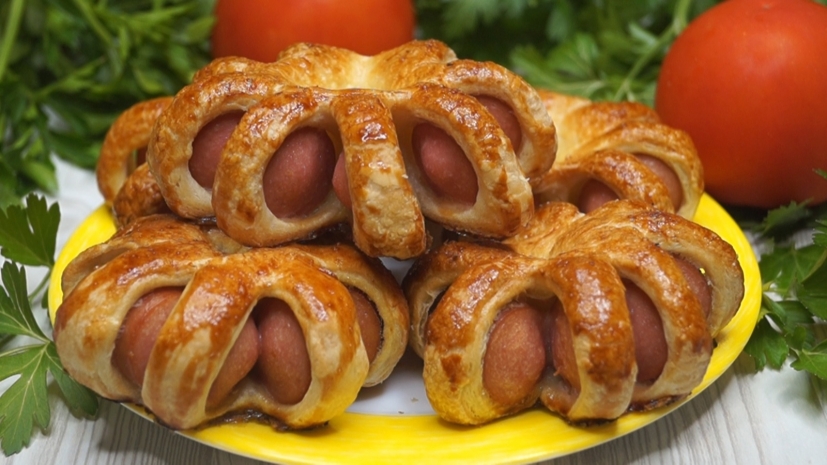 Сосиски в тесте помогли женщине дожить до ста лет