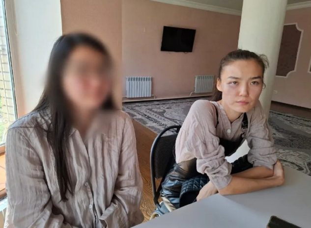 Бывшая супруга осужденного экс-дипломата призналась, что он пытался купить ее молчание