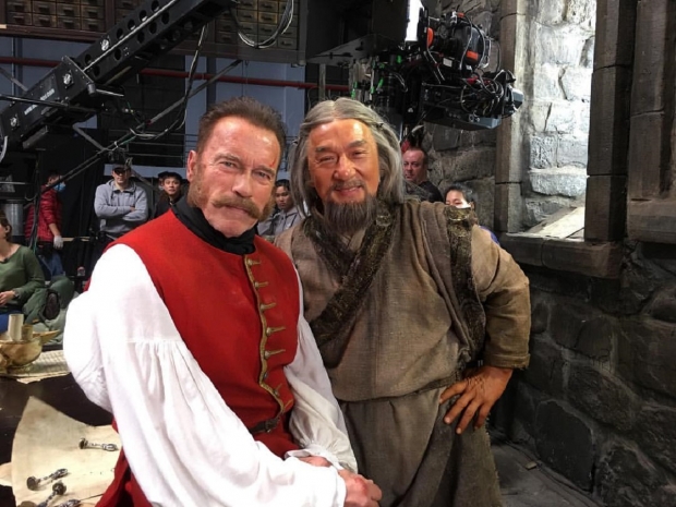 Российская кинокомпания подала в суд на Джеки Чана и Арнольда Шварценеггера