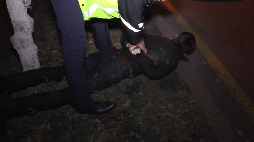 Астанчанин устроил вооруженный дебош в гостинице