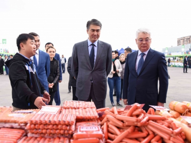 Исекешев оценил столичную ярмарку