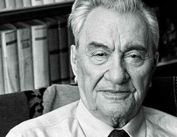 22 августа в Алматы отметят день памяти Динмухамеда Кунаева