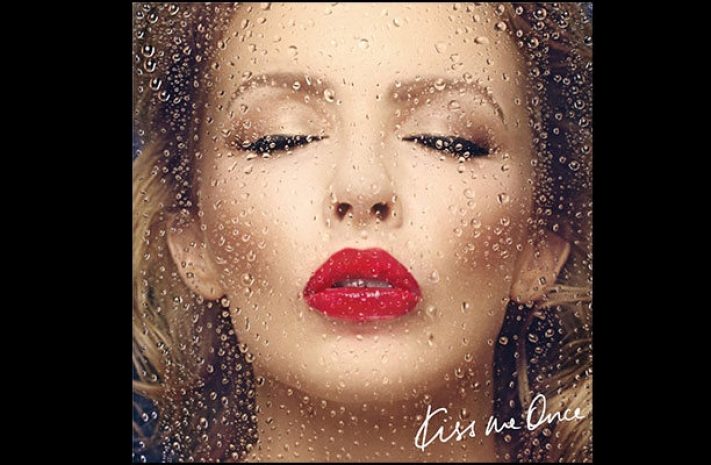 Кайли Миноуг выложила в Сети новый альбом Kiss Me Once