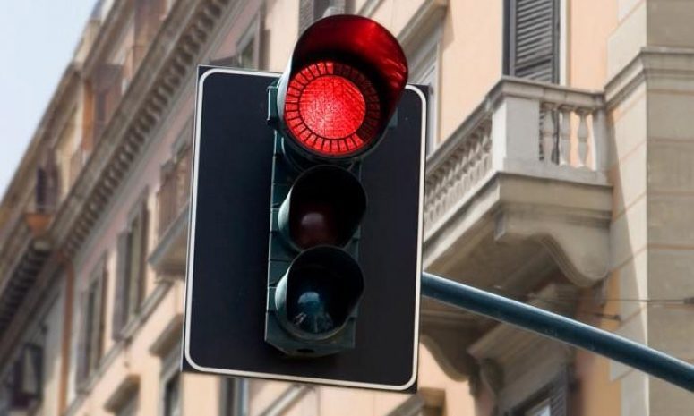 В Астане установят «умные» светофоры