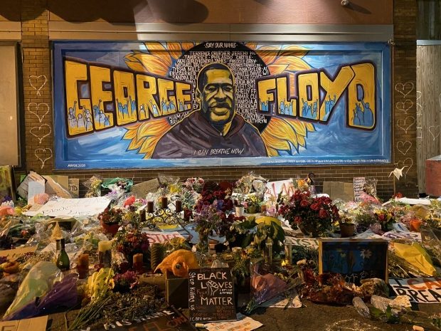 В Миннеаполисе разгромили мемориал Джорджу Флойду