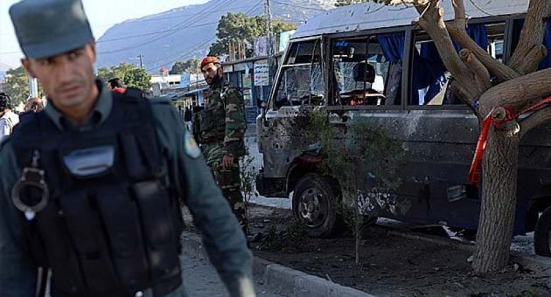 В Кабуле при взрыве пострадал автобус с военными