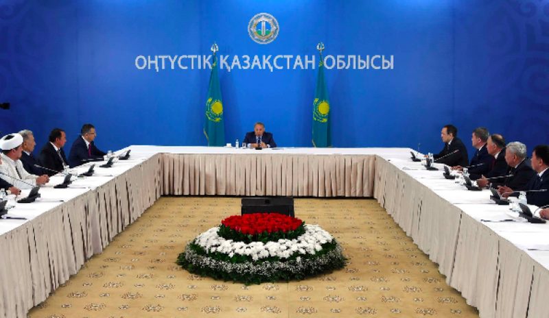 Назарбаев развеял сомнения по поводу смены алфавита