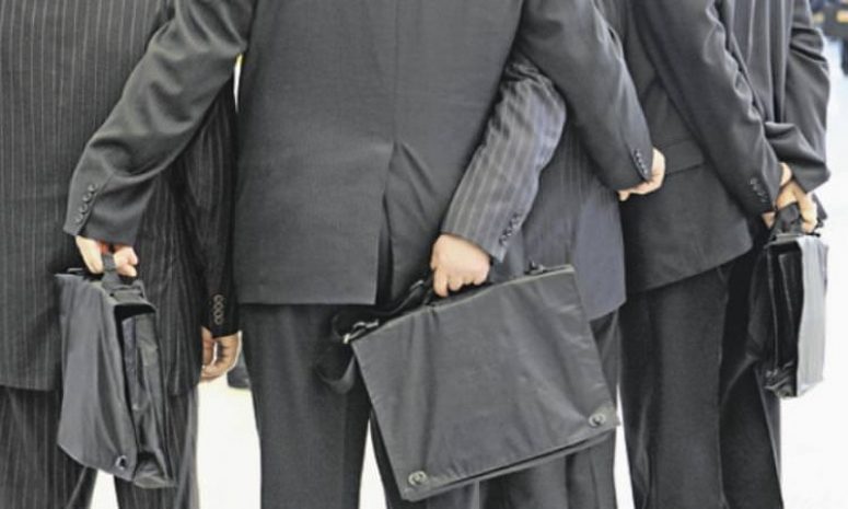 Карагандинские чиновники «вывернули карманы»