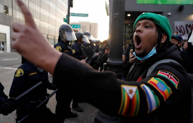 Начальник полицейского управления Миннеаполиса признал вину подчиненных