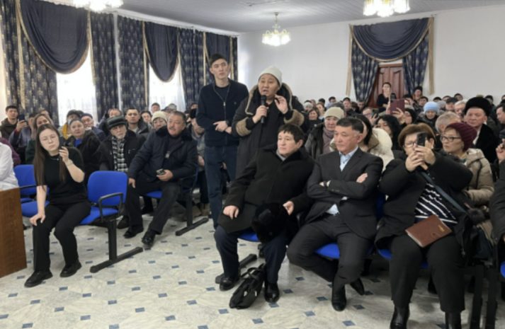 Против повышения тарифов на электричество выступили жители Актобе