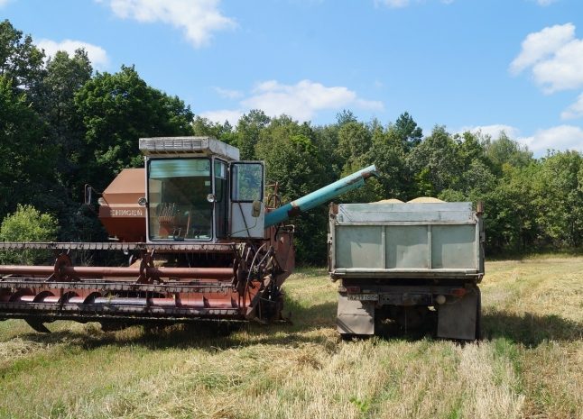 Фермеру вернули запчасти от комбайна полицейские Акмолинской области