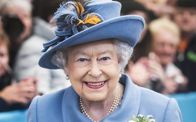 У Елизаветы II нашли четыре квартиры в Москве