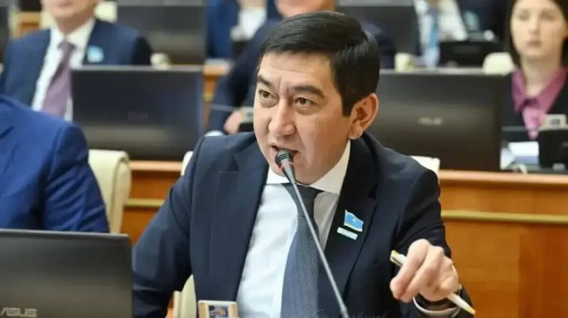 «Неужели на них нет управы?»: депутат обвинил власти в двойных стандартах