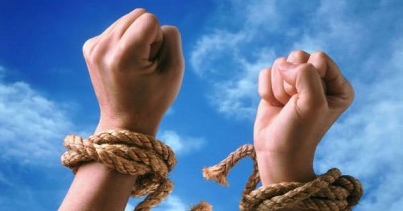 В Шымкенте расследуют жестокое избиение двоих маленьких детей