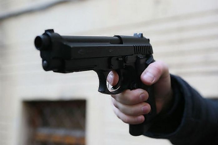 Итальянский карабинер расстрелял жену