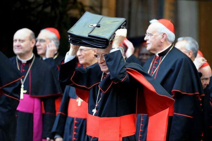 Ватикан не выдаст ООН священников-педофилов