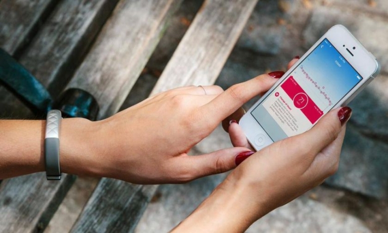 Фитнес-трекеры признали бесполезными