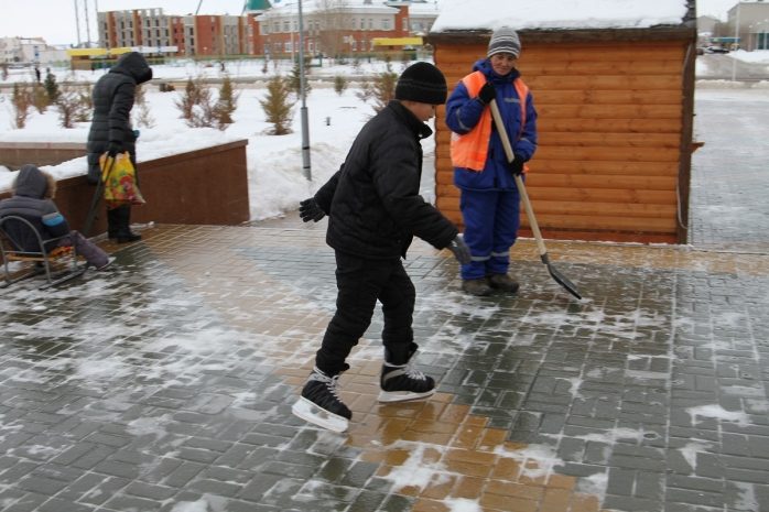 Гололед стал причиной антирекорда в травмпунктах Уральска