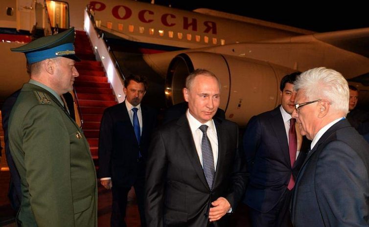 Владимир Путин прибыл в Астану