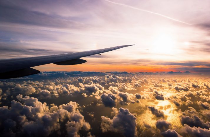 Казахстан может приостановить авиасообщение с Украиной