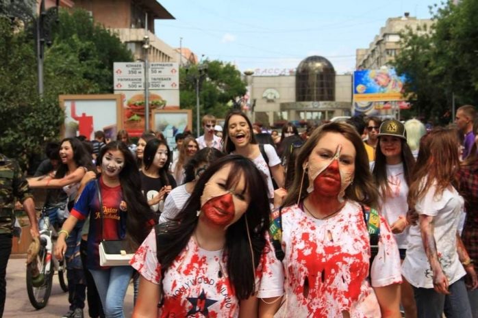 Алматы наводнили зомби. ВидеоЭксклюзив