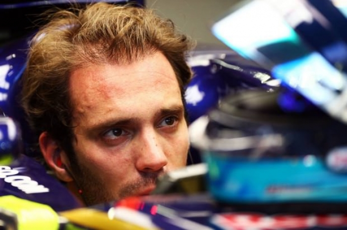 Пилот «Торо Россо» Вернь объявил об уходе из команды