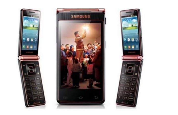Samsung возродил смартфон-раскладушку