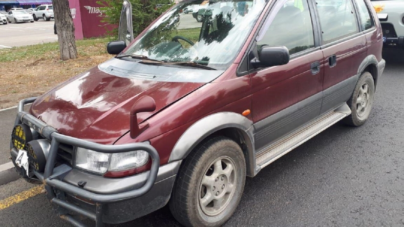 В Алматы 75-летняя женщина попала под машину