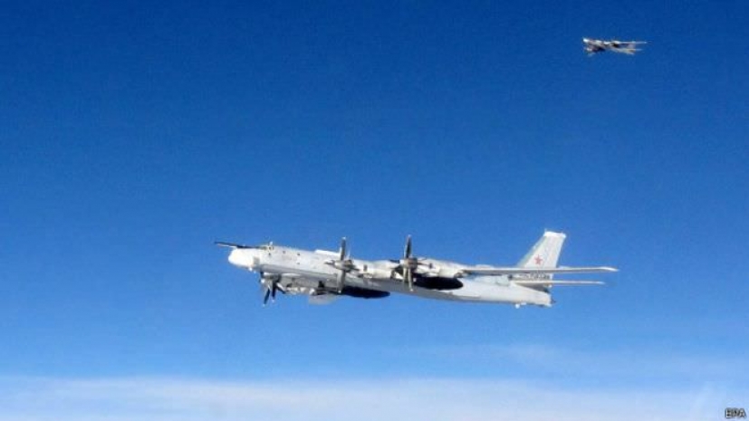 Российские бомбардировщики замечены у берегов Англии