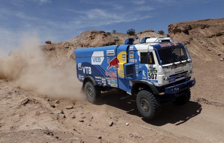 Россиянин лишен первого места на этапе ралли «Дакар»